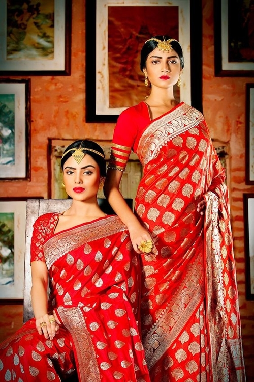 red-bridal-banarasi-saree.jpg