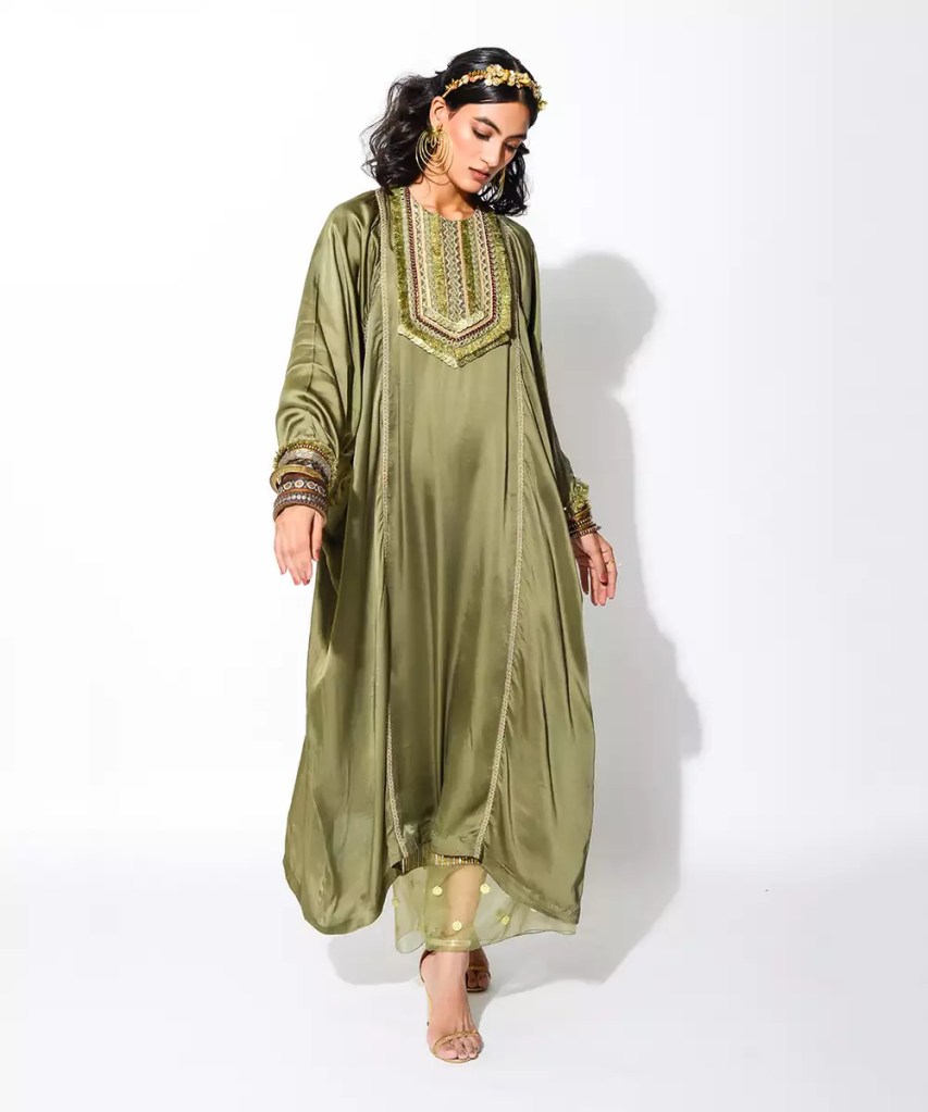 Rishi and Vibhuti Kurta